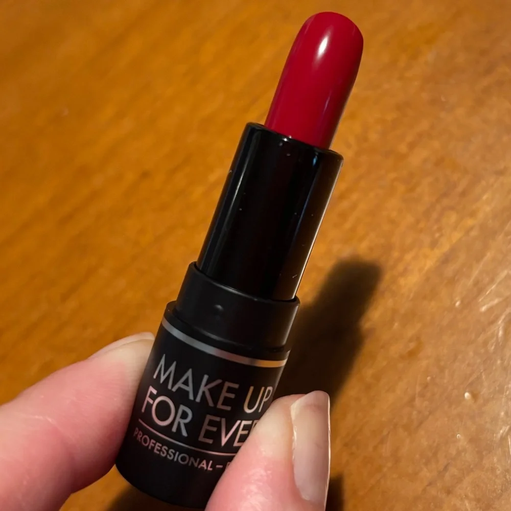 Makeup Forever Matte Lipstick